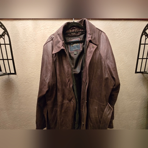 Vintage Danier Canada Leather Coat w/ Detachable Vest | Brown | Belted | 90s - Picture 3 of 7